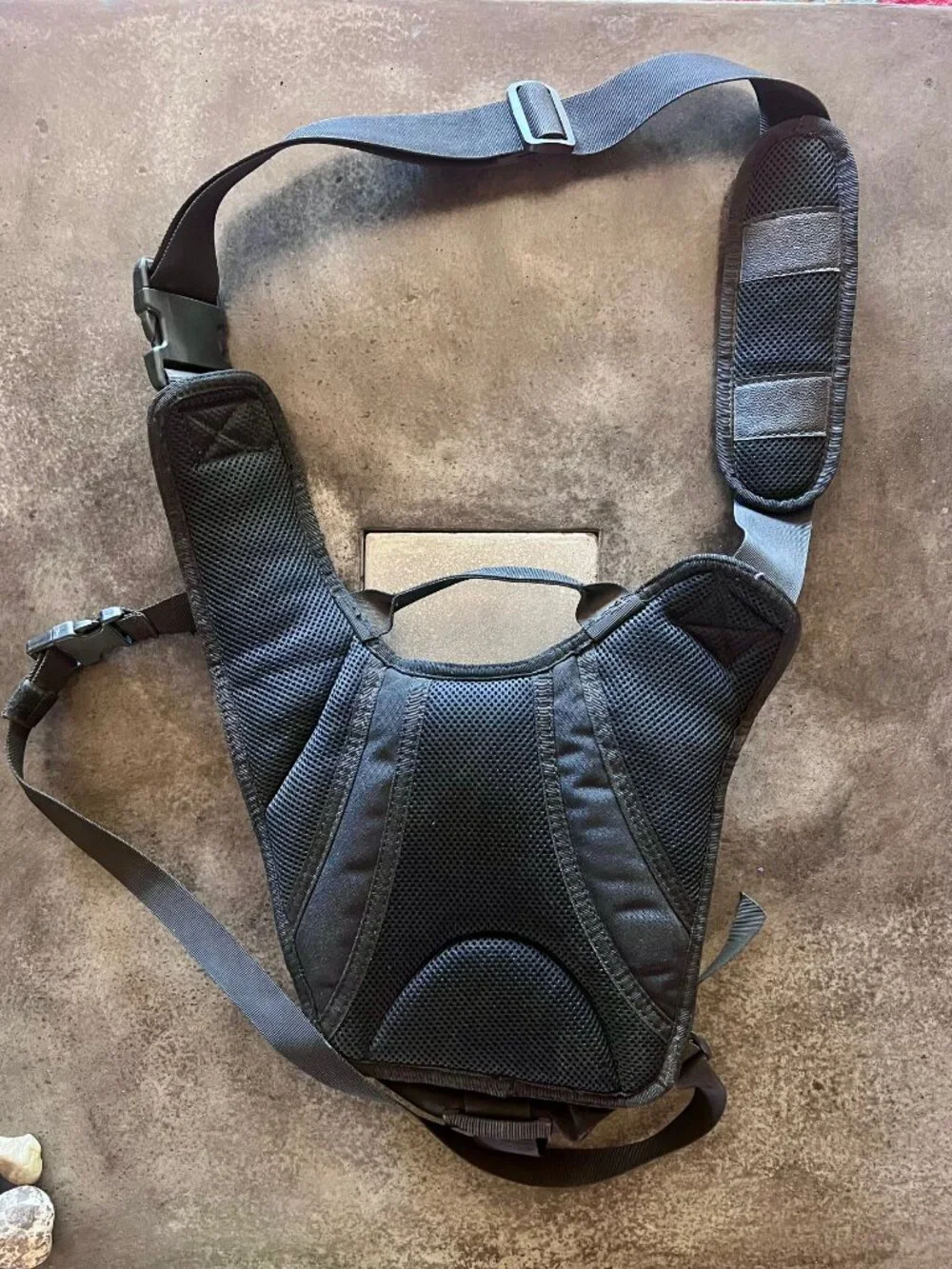 Condor EDC Bag | Black Crossbody Shoulder Sling